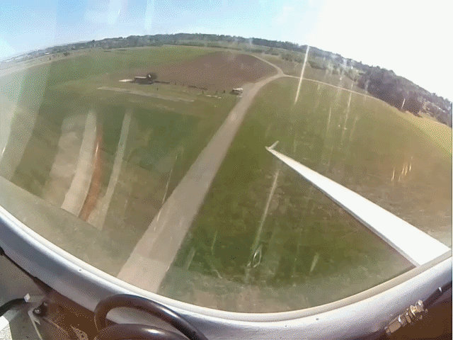 ezgif-66b1533844e2ef10.gif